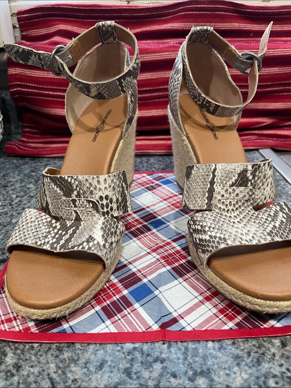 Women's Snake Print Espadrille Wedge Sandals - Beige/Black